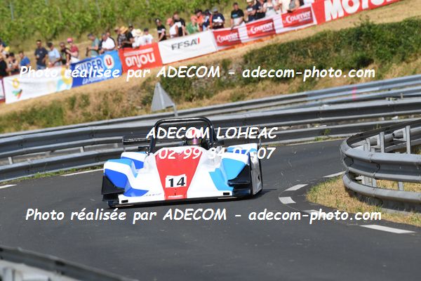 http://v2.adecom-photo.com/images//6.COURSE DE COTE/2022/5_LA_POMMERAYE_2022/BERMEILLE_Xavier/79A_3593.JPG